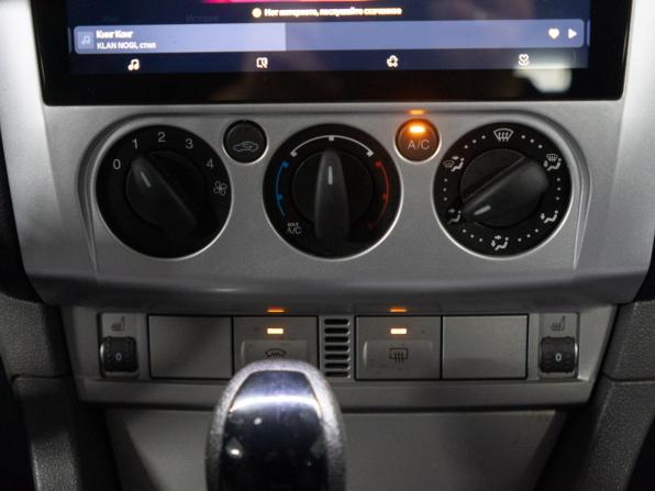 Ford Focus II Рестайлинг с пробегом 2010 года, цена 809 000 рублей, 204664 км, седан, Автокод Объявления