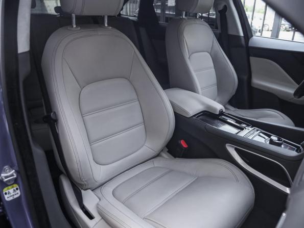 Jaguar F-Pace I с пробегом 2018 года, цена 2 849 000 рублей, 100528 км, внедорожник, Автокод Объявления