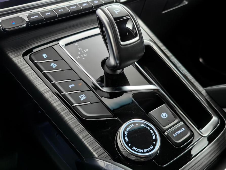 Geely Atlas Pro Москва  - изображение 19