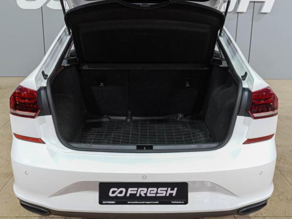 Volkswagen Polo VI с пробегом 2020 года, цена 1 519 000 рублей, 120775 км, лифтбек, Автокод Объявления