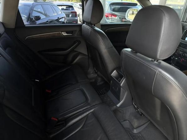 Audi Q5 I (8R) с пробегом 2010 года, цена 1 249 000 рублей, 248311 км, внедорожник, Автокод Объявления