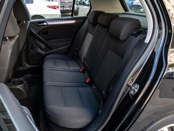 Volkswagen Golf VI с пробегом 2010 года, цена 849 000 рублей, 321811 км, хэтчбек, Автокод Объявления