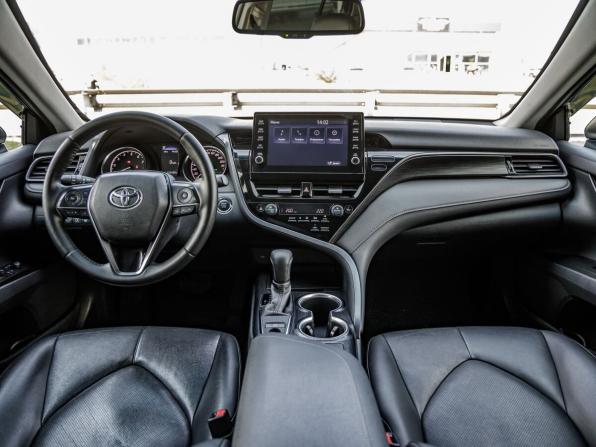 Toyota Camry VIII (XV70) Рестайлинг с пробегом 2021 года, цена 2 648 000 рублей, 172167 км, седан, Автокод Объявления