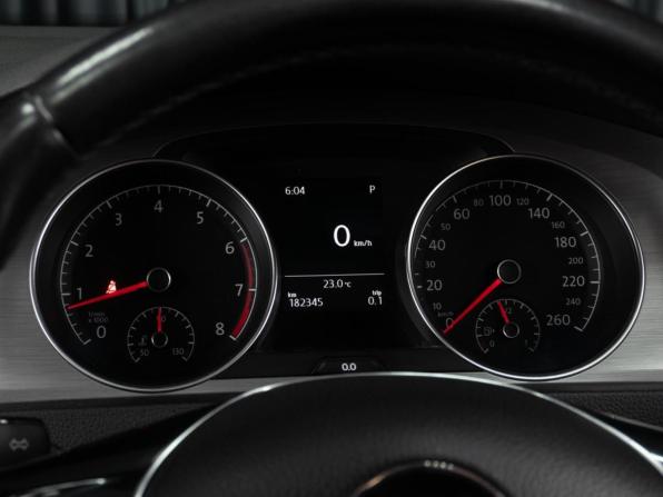 Volkswagen Golf VII с пробегом 2014 года, цена 1 099 000 рублей, 182345 км, универсал, Автокод Объявления