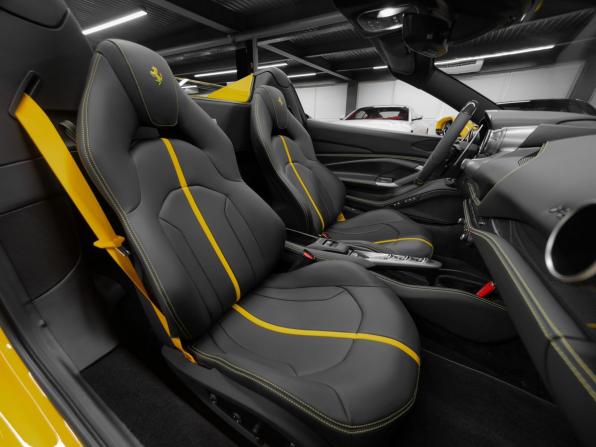 Ferrari F8 с пробегом 2023 года, цена 36 700 000 рублей, 100 км, родстер, Автокод Объявления