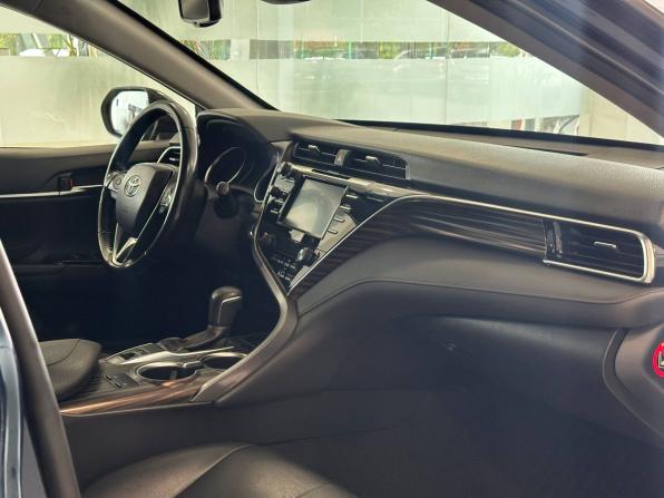 Toyota Camry VIII (XV70) с пробегом 2019 года, цена 2 397 000 рублей, 184512 км, седан, Автокод Объявления