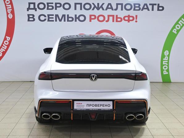 Changan UNI-V I с пробегом 2023 года, цена 2 280 000 рублей, 26000 км, лифтбек, Автокод Объявления