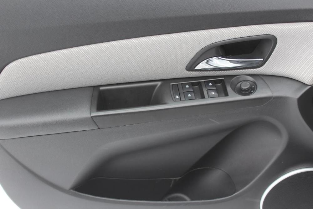 Chevrolet Cruze I Рестайлинг Октябрьский  - изображение 14