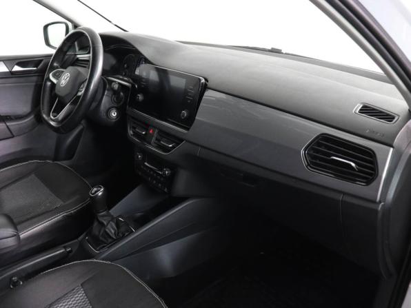 Volkswagen Polo VI с пробегом 2020 года, цена 1 170 000 рублей, 177129 км, лифтбек, Автокод Объявления