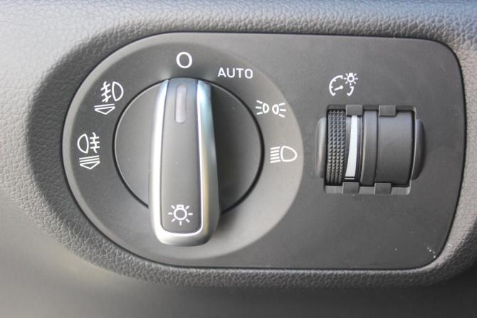 Audi Q3 I (8U) с пробегом 2012 года, цена 1 077 000 рублей, 166714 км, внедорожник, Автокод Объявления