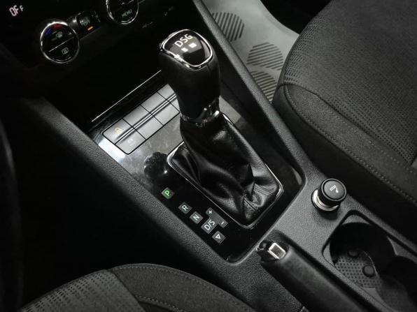 Skoda Octavia III (A7) Рестайлинг с пробегом 2017 года, цена 1 330 000 рублей, 265876 км, лифтбек, Автокод Объявления