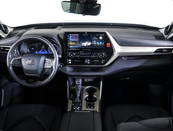 Toyota Highlander IV (XU70) с пробегом 2025 года, цена 5 100 000 рублей, 9800 км, внедорожник, Автокод Объявления