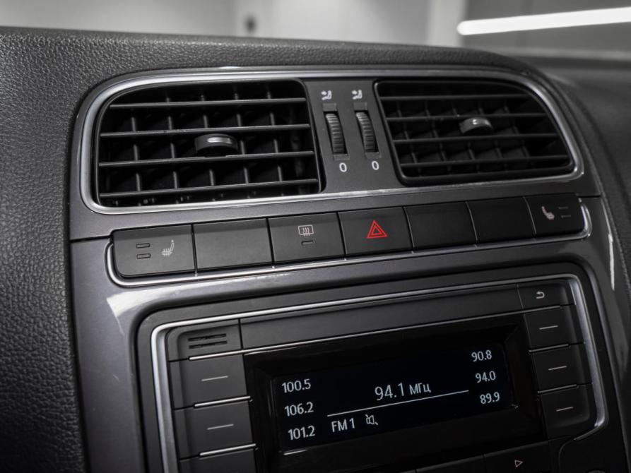 Volkswagen Polo V Рестайлинг Москва  - изображение 16