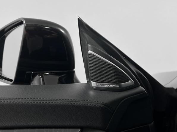Mercedes-Benz CLS II (C218) Рестайлинг с пробегом 2015 года, цена 2 549 900 рублей, 267571 км, седан, Автокод Объявления