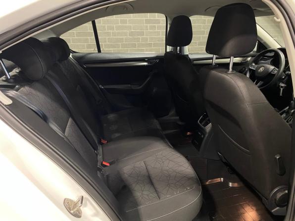Skoda Octavia III (A7) Рестайлинг с пробегом 2020 года, цена 1 799 000 рублей, 75602 км, лифтбек, Автокод Объявления