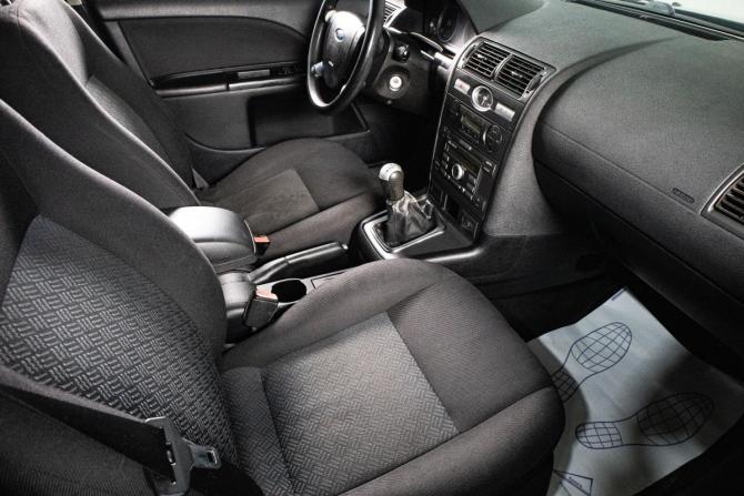 Ford Mondeo III Рестайлинг с пробегом 2006 года, цена 469 000 рублей, 300000 км, седан, Автокод Объявления