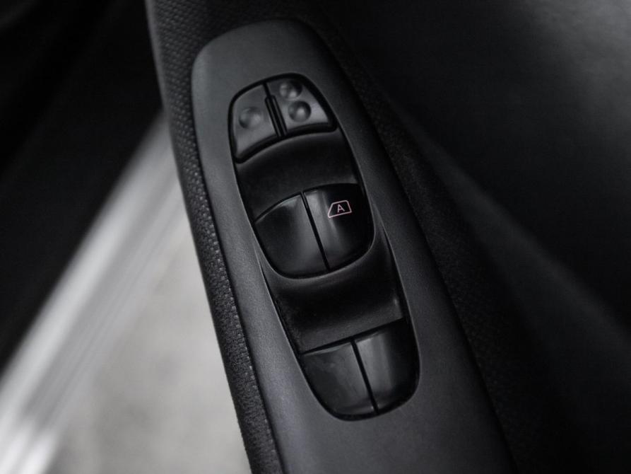 Nissan Serena IV (C26) Иркутск  - изображение 21