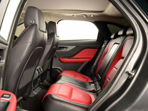 Jaguar F-Pace I с пробегом 2019 года, цена 3 799 995 рублей, 88007 км, внедорожник, Автокод Объявления