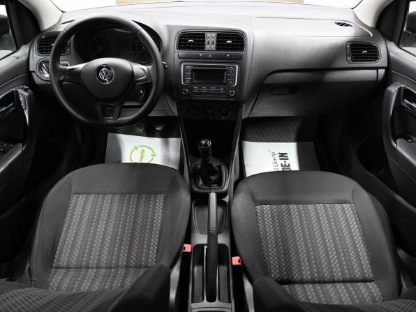 Volkswagen Polo V Рестайлинг с пробегом 2015 года, цена 845 000 рублей, 168954 км, седан, Автокод Объявления