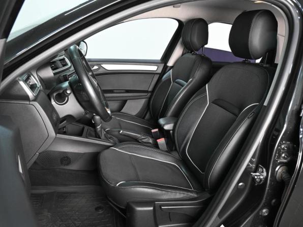Renault Arkana I с пробегом 2020 года, цена 1 740 000 рублей, 68440 км, внедорожник, Автокод Объявления