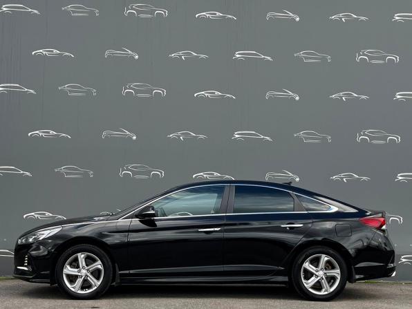 Hyundai Sonata VII (LF) Рестайлинг с пробегом 2018 года, цена 1 768 400 рублей, 106426 км, седан, Автокод Объявления