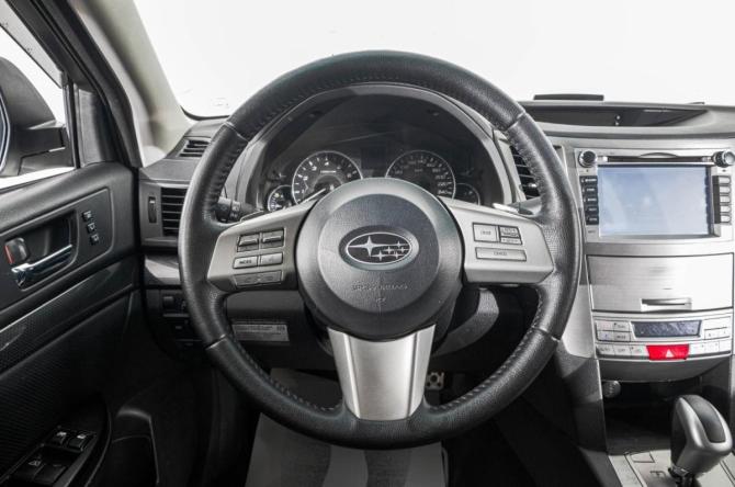 Subaru Legacy V с пробегом 2011 года, цена 1 549 000 рублей, 240000 км, седан, Автокод Объявления