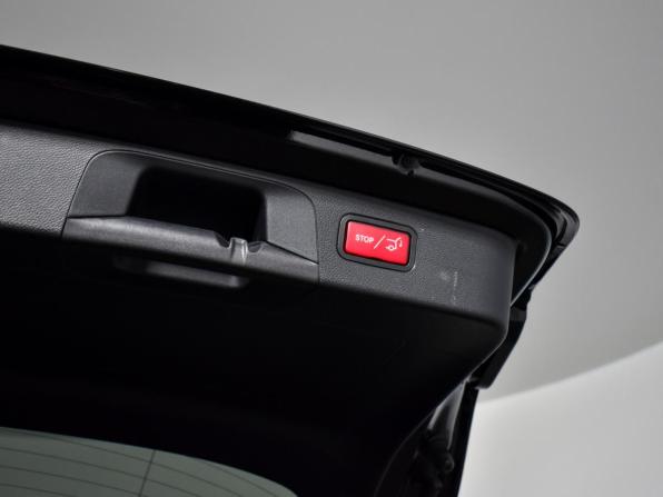Mercedes-Benz GLC I (X253) Рестайлинг с пробегом 2019 года, цена 4 317 831 рубль, 79715 км, внедорожник, Автокод Объявления