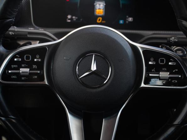 Mercedes-Benz A-Класс IV (W177) с пробегом 2019 года, цена 2 499 000 рублей, 66500 км, седан, Автокод Объявления