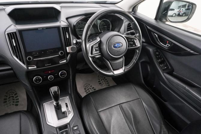 Subaru Impreza V с пробегом 2017 года, цена 1 399 000 рублей, 99700 км, хэтчбек, Автокод Объявления