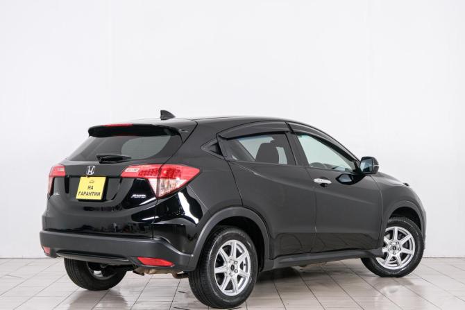Honda Vezel I с пробегом 2017 года, цена 1 599 000 рублей, 61000 км, внедорожник, Автокод Объявления
