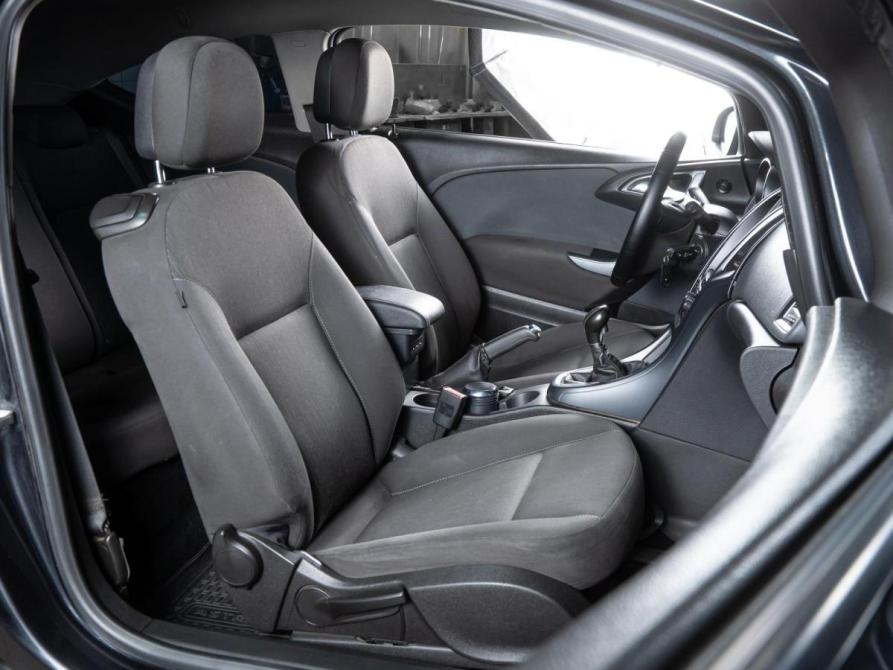 Opel Astra J Рестайлинг Волгоград  - изображение 8