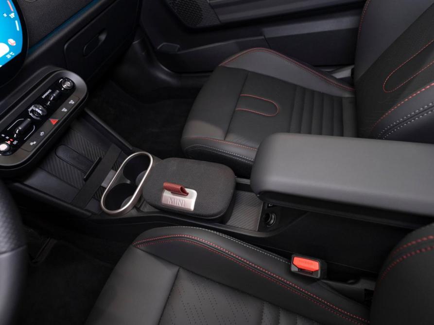 Mini Hatch IV (F65/F66/J01) Москва  - изображение 16