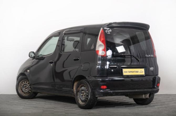 Toyota FunCargo с пробегом 2001 года, цена 499 000 рублей, 256000 км, компактвэн, Автокод Объявления