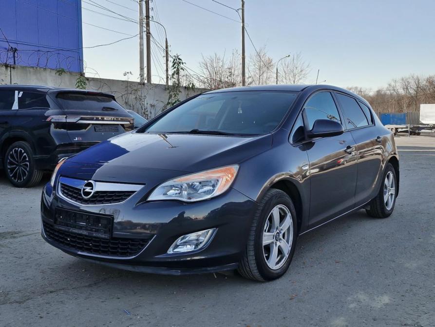 Opel Astra J Нижний Новгород  - изображение 1