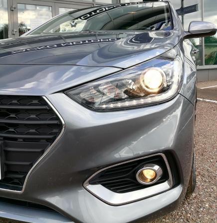 Hyundai Solaris II с пробегом 2019 года, цена 1 358 300 рублей, 142012 км, седан, Автокод Объявления