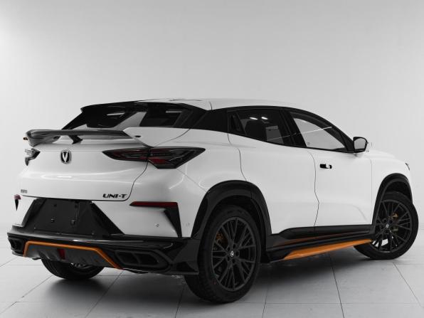 Changan UNI-T I Рестайлинг с пробегом 2023 года, цена 2 999 000 рублей, 4000 км, внедорожник, Автокод Объявления