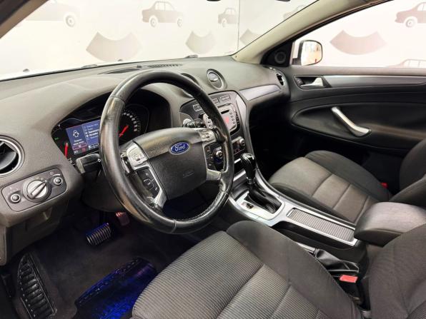 Ford Mondeo IV Рестайлинг с пробегом 2012 года, цена 999 000 рублей, 277975 км, седан, Автокод Объявления