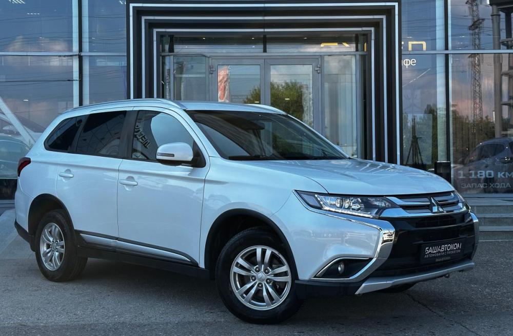 Mitsubishi Outlander III Рестайлинг 2 Уфа  - изображение 3