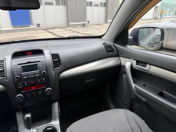 Kia Sorento II Рестайлинг с пробегом 2012 года, цена 1 375 000 рублей, 154100 км, внедорожник, Автокод Объявления