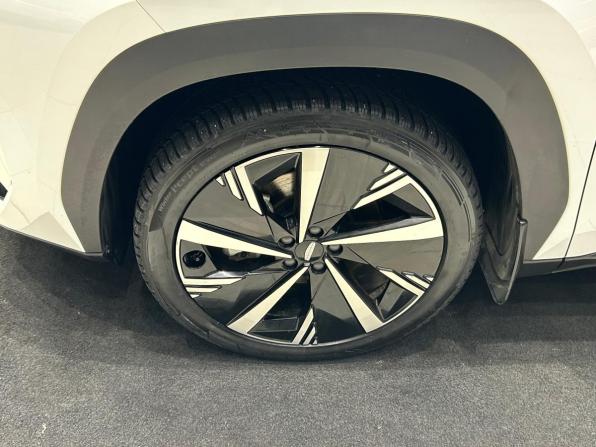 Geely Atlas II с пробегом 2024 года, цена 2 645 000 рублей, 62566 км, внедорожник, Автокод Объявления