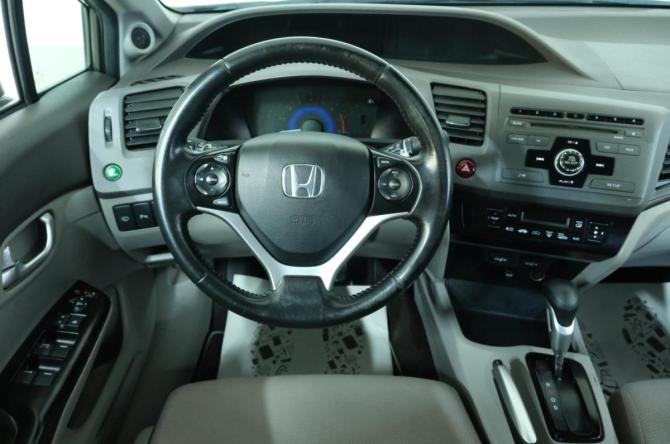 Honda Civic IX с пробегом 2012 года, цена 1 279 000 рублей, 169000 км, седан, Автокод Объявления