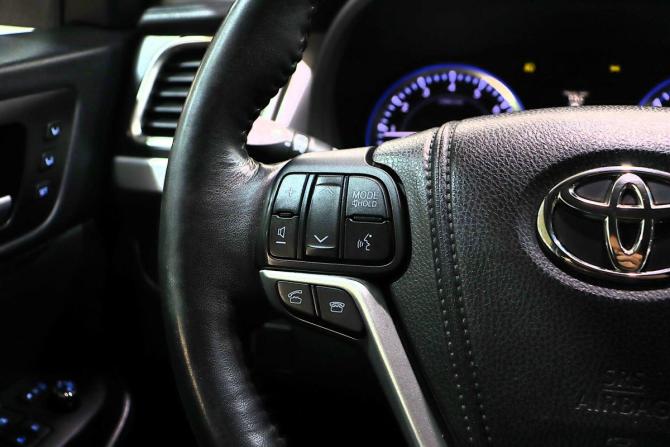 Toyota Highlander III (XU50) с пробегом 2014 года, цена 3 082 000 рублей, 134000 км, внедорожник, Автокод Объявления
