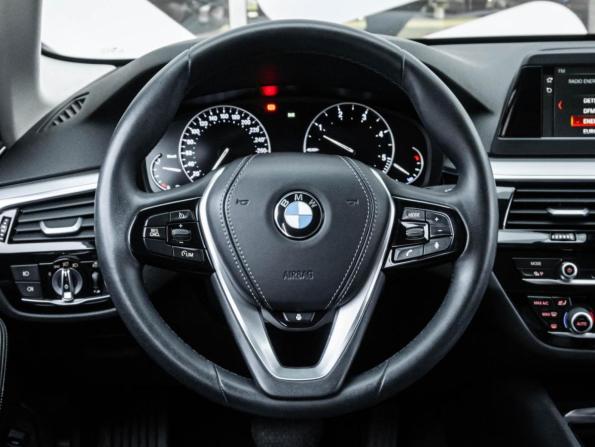BMW 5 серии VII (G30/G31/G38) с пробегом 2018 года, цена 3 260 000 рублей, 143936 км, седан, Автокод Объявления