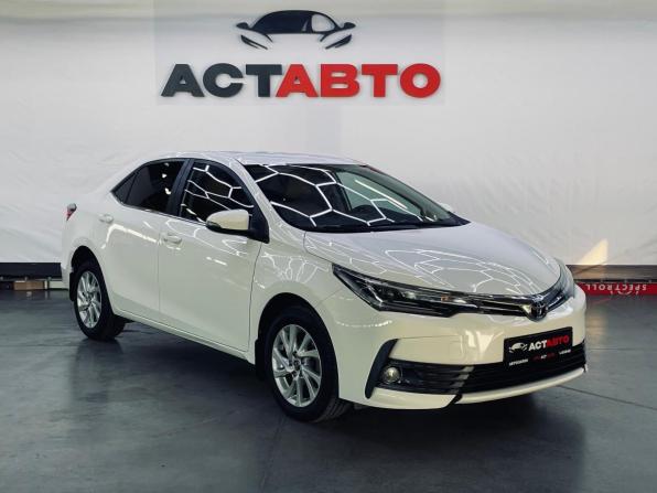 Toyota Corolla XI (E160 E170 E180) Рестайлинг 1 с пробегом 2017 года, цена 1 670 000 рублей, 89158 км, седан, Автокод Объявления
