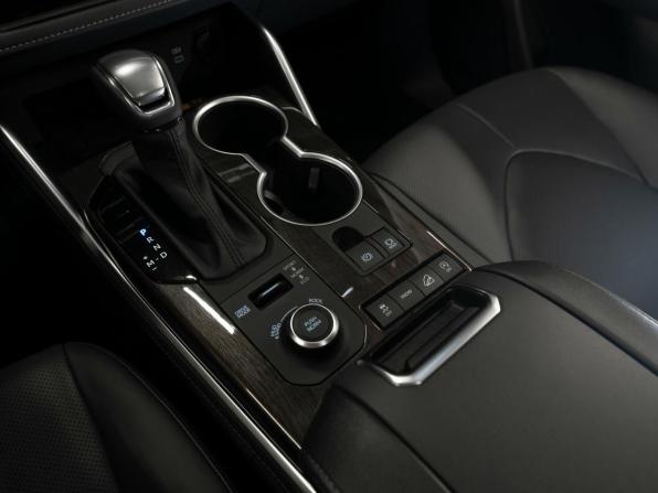 Toyota Highlander IV (XU70) с пробегом 2026 года, цена 5 250 000 рублей, 50 км, внедорожник, Автокод Объявления