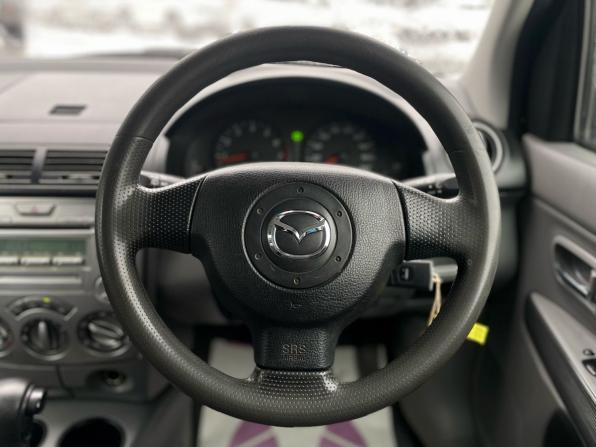 Mazda Demio II (DY) с пробегом 2005 года, цена 400 000 рублей, 266231 км, хэтчбек, Автокод Объявления
