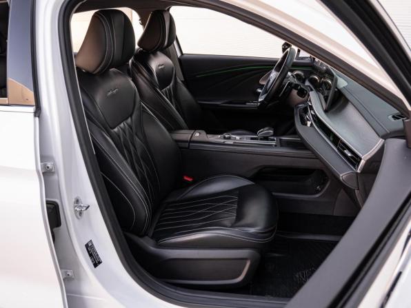 Chery Arrizo 8 с пробегом 2023 года, цена 2 030 000 рублей, 46458 км, седан, Автокод Объявления