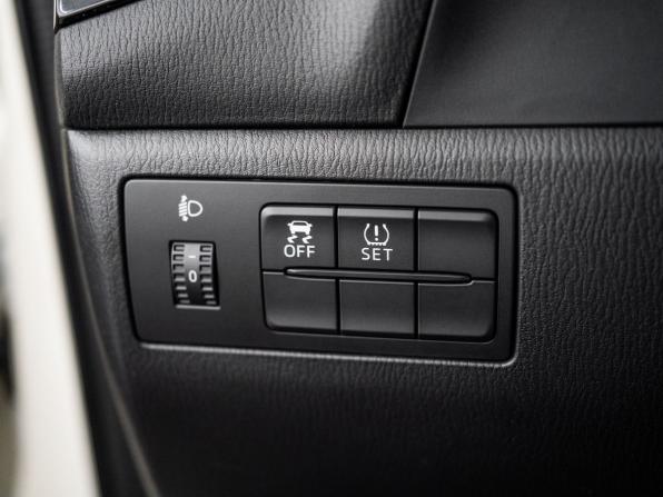 Mazda 3 III (BM) с пробегом 2014 года, цена 1 420 500 рублей, 87335 км, седан, Автокод Объявления
