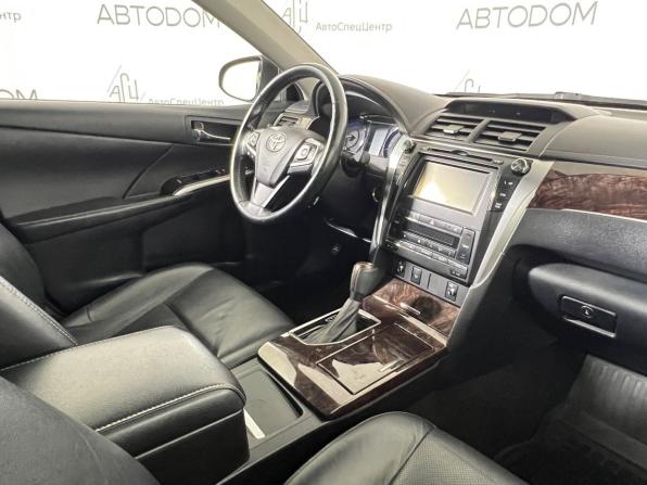 Toyota Camry VII (XV50) Рестайлинг 2 с пробегом 2017 года, цена 2 049 000 рублей, 123606 км, седан, Автокод Объявления