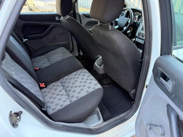 Ford Focus II Рестайлинг с пробегом 2008 года, цена 475 000 рублей, 211289 км, хэтчбек, Автокод Объявления